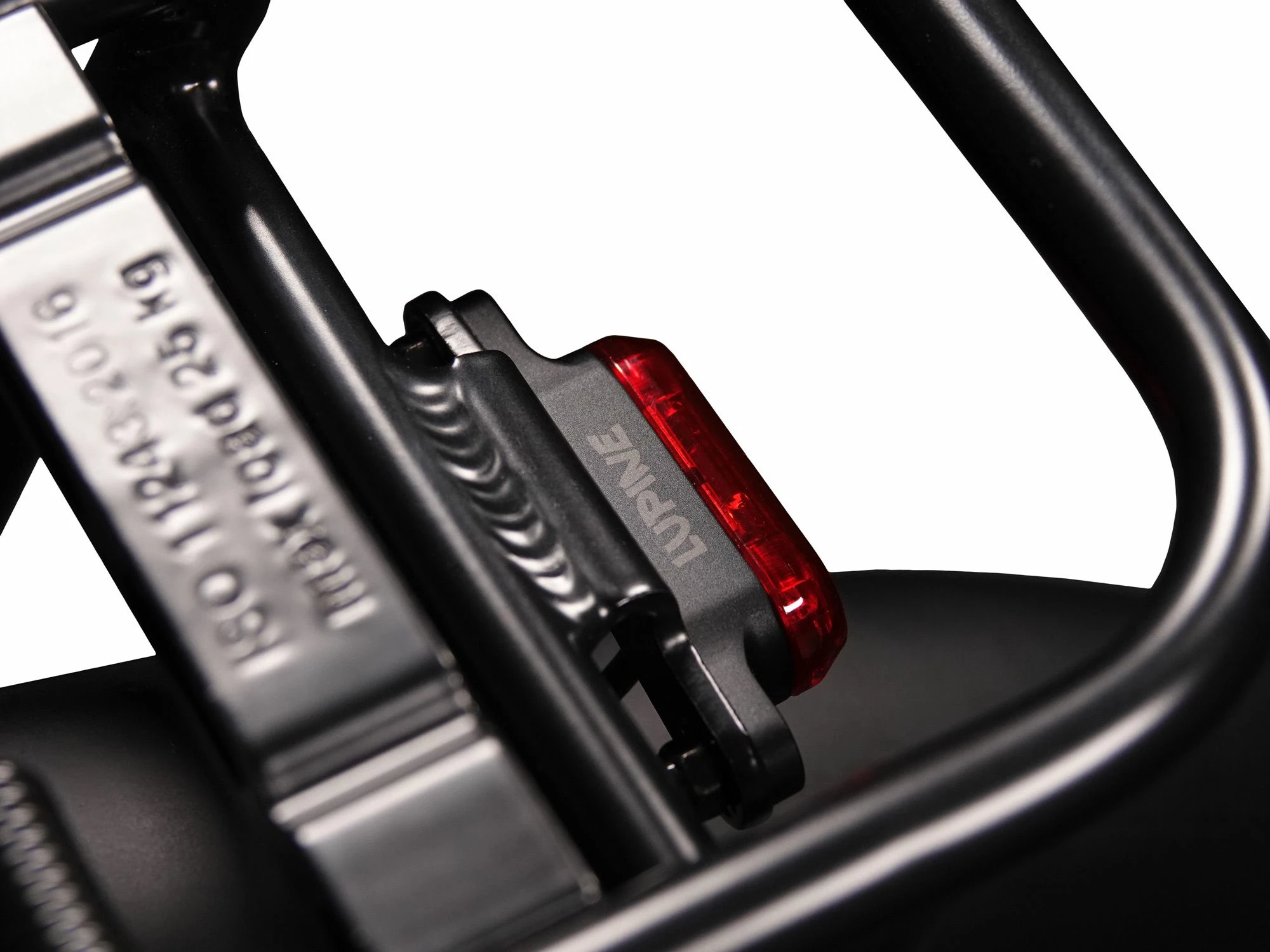 Lupine - Feu Arrière C14 G Pour Vélo électrique (montage Sur Porte-bagages Arrière) 4 Lupine - Feu Arrière C14 G Pour Vélo électrique (montage Sur Porte-bagages Arrière) – Image 2