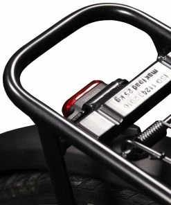 Lupine - Feu Arrière C14 G Pour Vélo électrique (montage Sur Porte-bagages Arrière) 9 Lupine - Feu Arrière C14 G Pour Vélo électrique (montage Sur Porte-bagages Arrière) -Velos Electriques Boutique lupine feu arriere c14 g pour vae montage porte bagages arriere detail 2 3840x2160