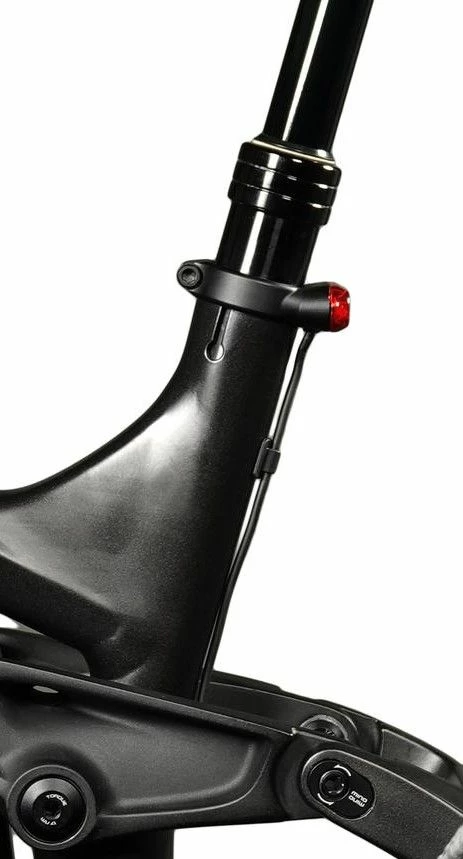 Lupine - Feu Arrière C14 Pour Vélo électrique (montage Sur Tige De Selle) 5 Lupine - Feu Arrière C14 Pour Vélo électrique (montage Sur Tige De Selle) – Image 3