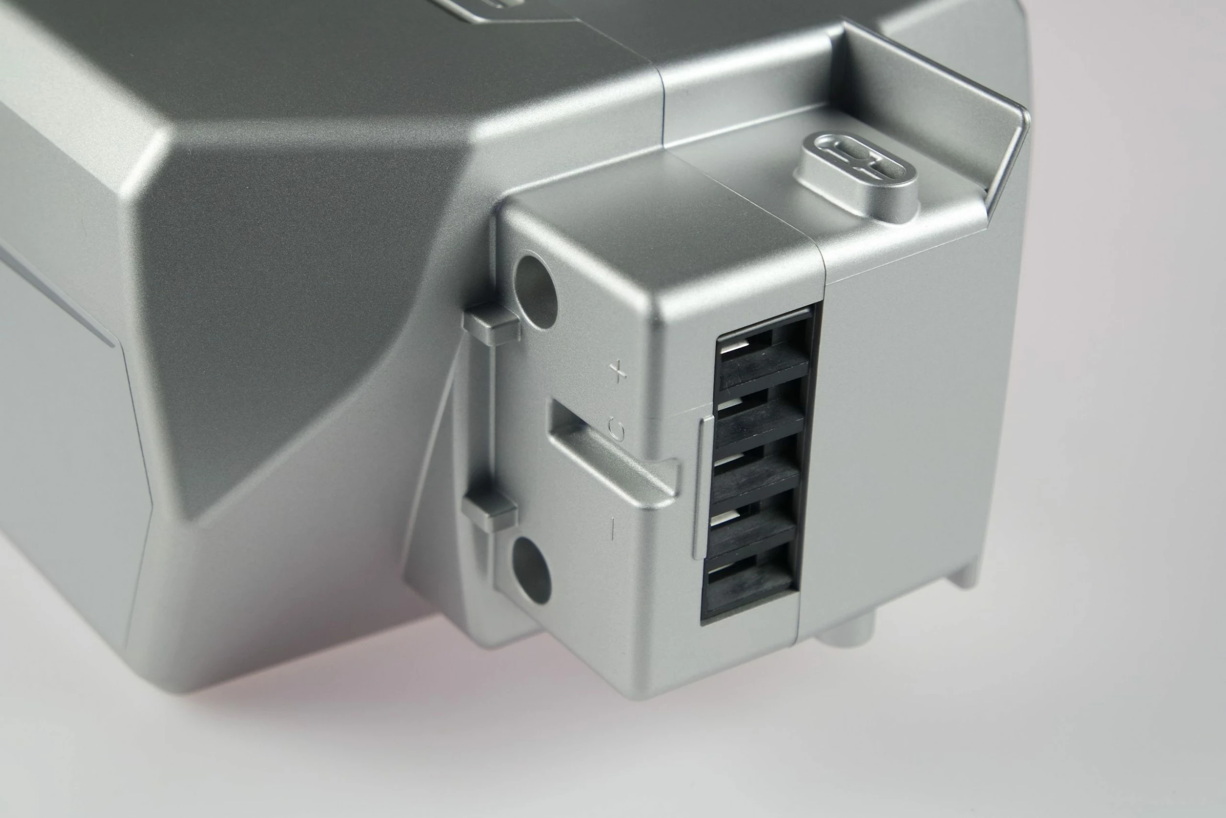 Panasonic - Batterie 15.4 Ah Pour Moteur 36 V Deluxe Dès 2012 4 Panasonic - Batterie 15.4 Ah Pour Moteur 36 V Deluxe Dès 2012 – Image 2