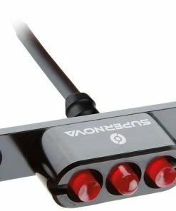 Supernova - E3 Tail Light 2 - Feu Arrière Pour Porte-bagages 6V -Velos Electriques Boutique supernova e3 tail light 2 feu arriere porte bagages noir 3840x2160